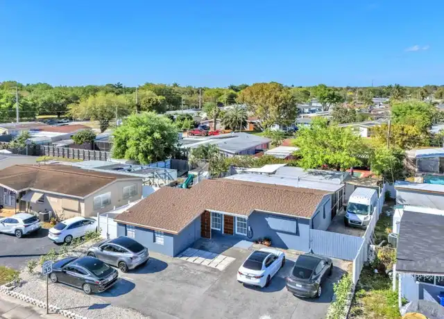 Property at 7151 Taft St, Hollywood, FL, 33024, 1 bed, 1 bath, [object Object]