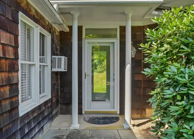 Property at 106 Spoonwood Rd, Wilton, CT, 06897, 1 bed, 1 bath, [object Object]