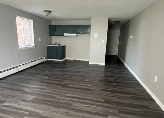 Property at 89 S Whitney St Unit A2, Hartford, CT, 06106, 0 beds, 1 bath, [object Object]