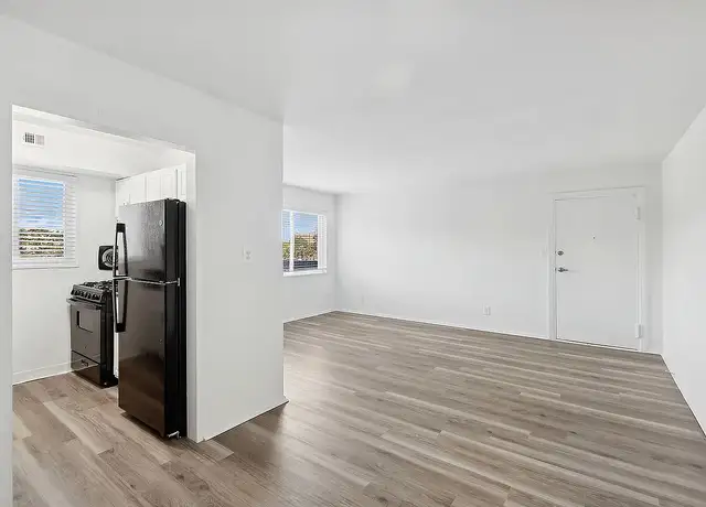 Photo of 3529 Leesburg Ct, Alexandria, VA 22302