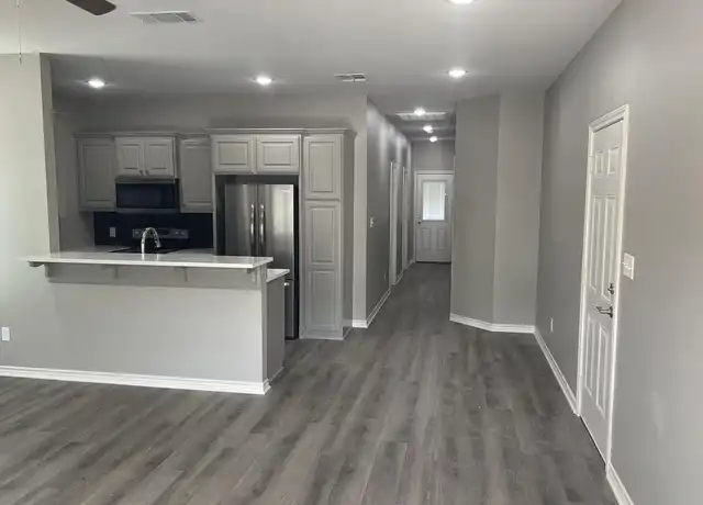 Property at 16108 Echo Glen Dr, Tyler, TX, 75703, 3 beds, 2 baths, [object Object]