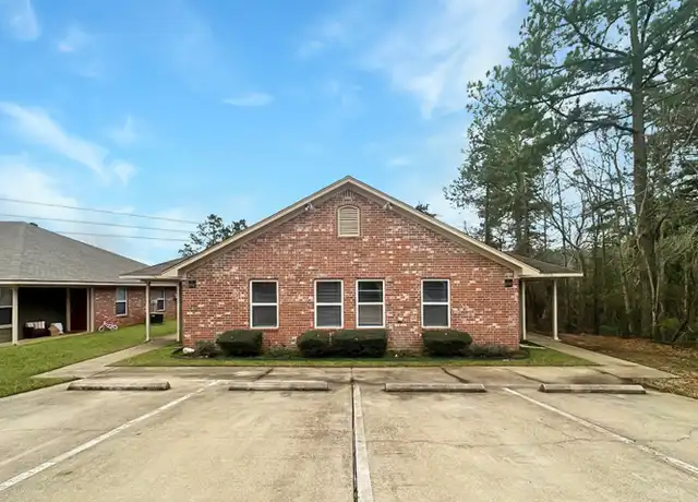 Property at 8652 Mansion Creek Cir, Tyler, TX, 75707, 3 beds, 2 baths, [object Object]