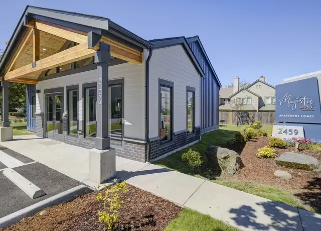 Property at Majestic Bay - 2459 S 216th St, Des Moines, WA, 98198, 1-2 bed, 1-2 bath, [object Object]