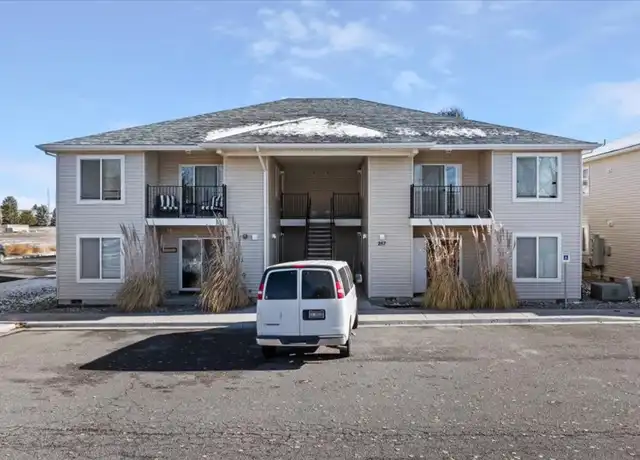 Property at 269 Robbins Ave Unit 2, Twin Falls, ID, 83301, 3 beds, 3 baths, [object Object]