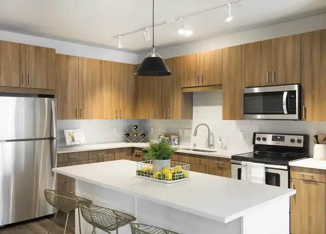 Property at Loden SV - 1005 Gramsie Rd, Saint Paul, MN, 55126, 1-2 bed, 1-2 bath, [object Object]