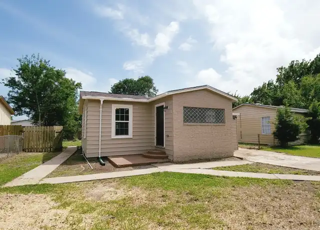 Property at 429 18th Ave N, Texas City, TX, 77590, 2 beds, 1 bath, [object Object]