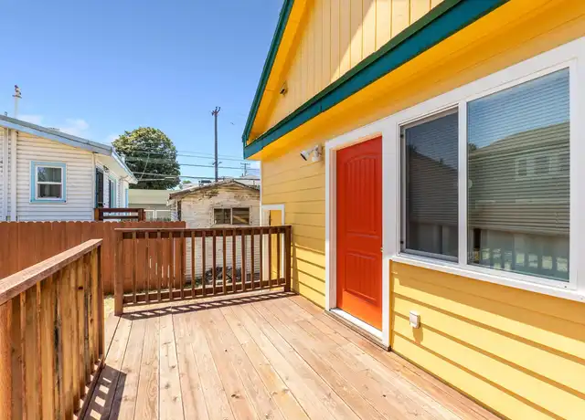 Property at 4710 West St, Emeryville, CA, 94608, 3 beds, 1 bath, [object Object]