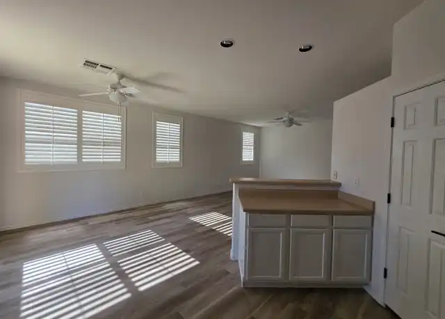 Property at 6742 E Regina St, Mesa, AZ, 85215, 3 beds, 2 baths, [object Object]