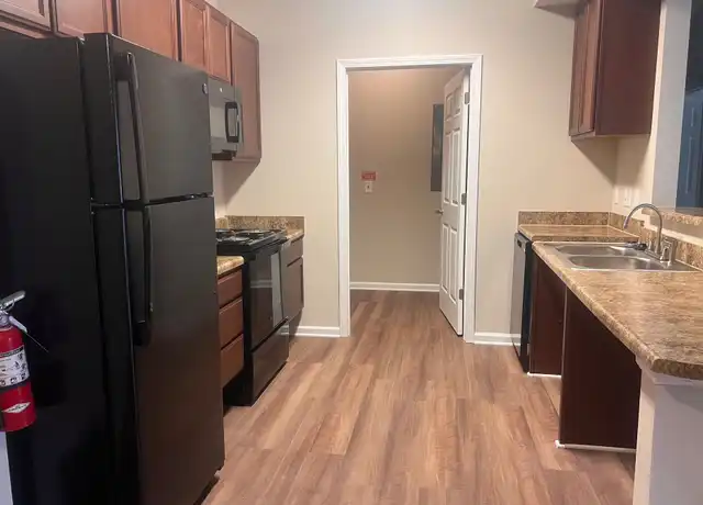 Property at 154 Millstone Rd, Florence, SC, 29505, 2 beds, 2 baths, [object Object]