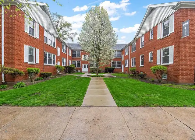 Property at 11025 S Artesian Ave Unit 1N, Chicago, IL, 60655, 2 beds, 1 bath, [object Object]