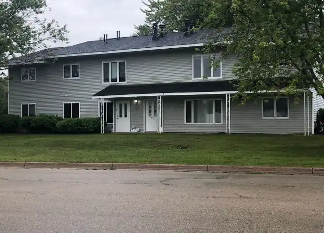 Property at 1115 E Brownell St Unit 4, Tomah, WI, 54660, 2 beds, 1 bath, [object Object]
