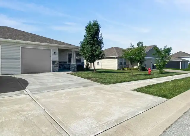 Property at 108 SW Sunflower St, Blue Springs, MO, 64014, 3 beds, 2 baths, [object Object]