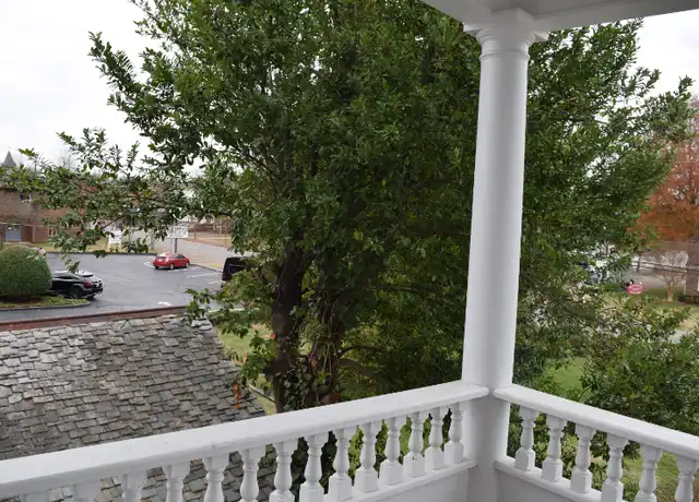 Property at 633 N Ocoee St Unit 2, Cleveland, TN, 37311, 2 beds, 1 bath, [object Object]