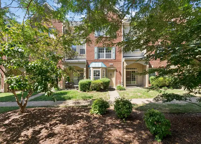Property at 11892 Breton Ct Unit 7A, Reston, VA, 20191, 3 beds, 2.5 baths, [object Object]
