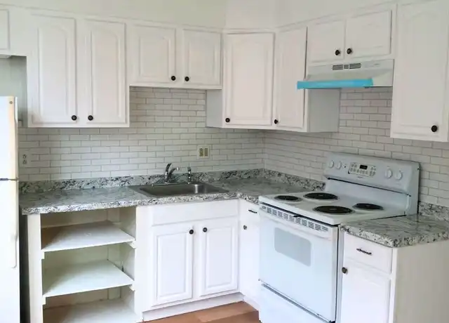 Property at 600 Gay St Unit D8, Phoenixville, PA, 19460, 2 beds, 1 bath, [object Object]