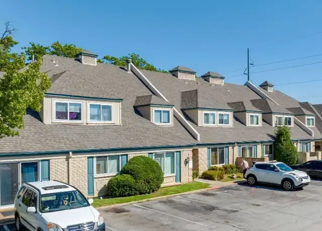 Property at French Villa - 4752 S Harvard Ave, Tulsa, OK, 74135, 1-2 bed, 1 bath, [object Object]