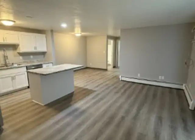 Property at 2730 Humboldt Rd Unit 5, Green Bay, WI, 54311, 2 beds, 1 bath, [object Object]