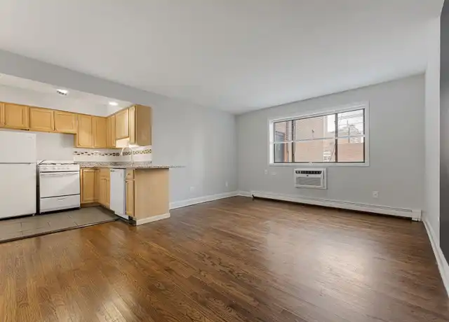 Property at 6201 N Kenmore Ave Unit 408, Chicago, IL, 60660, 0 beds, 1 bath, [object Object]