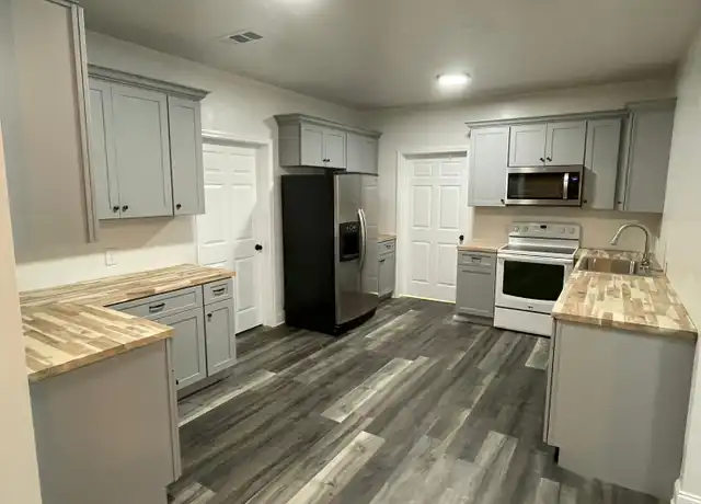 Property at 1629 Newport Dr, Bethlehem, GA, 30620, 2 beds, 1 bath, [object Object]