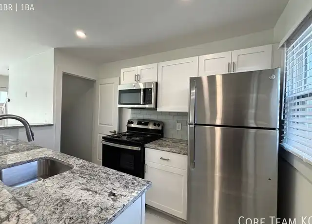 Property at 5044 Baltimore Ave Unit 5028, Kansas City, MO, 64112, 1 bed, 1 bath, [object Object]