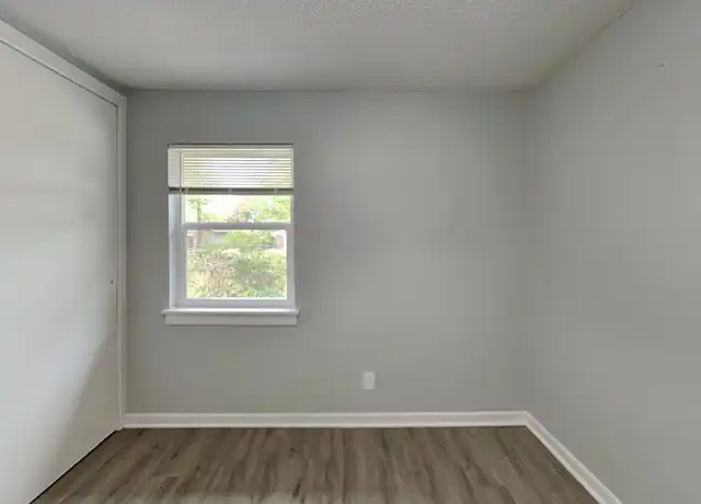 Property at 4720 Kilpatrick Ave, Fort Worth, TX, 76107, 2 beds, 1 bath, [object Object]