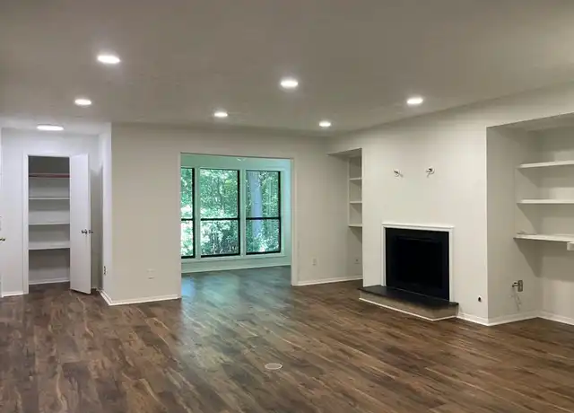 Property at 1006 Dunbar Dr, Atlanta, GA, 30338, 1 bed, 1 bath, [object Object]