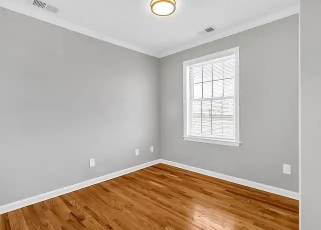 Property at 611 Meadow St Unit 2, Elizabeth, NJ, 07201, 3 beds, 2 baths, [object Object]