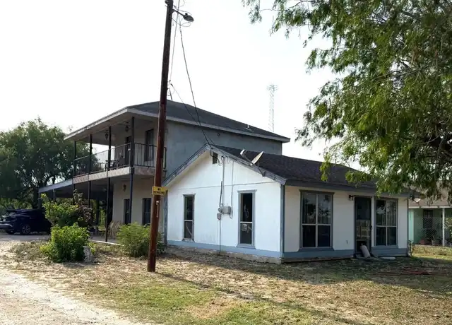Property at 5501 N Moorefield Rd, Mission, TX, 78574, 3 beds, 2 baths, [object Object]