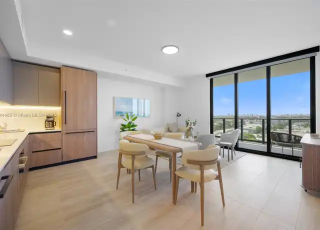 Property at 580 72nd St Unit 1009, Miami Beach, FL, 33141, 1 bed, 1 bath, [object Object]