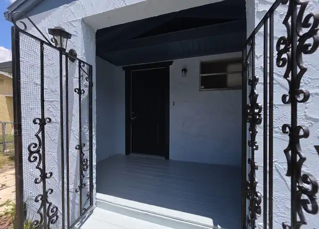 Property at 843 Grove Ave, Holly Hill, FL, 32117, 3 beds, 1.5 baths, [object Object]
