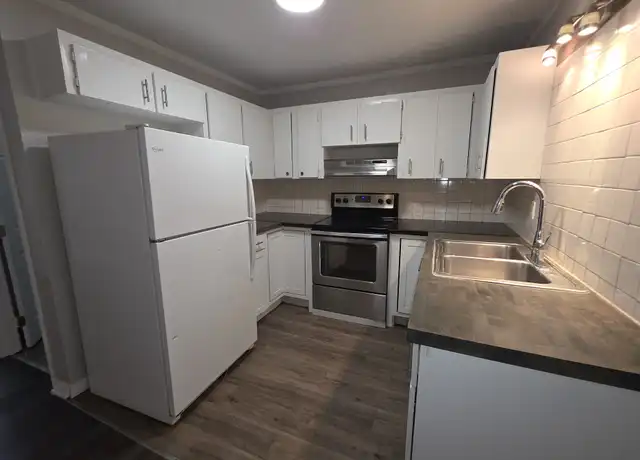 Property at 843 Grove Ave, Holly Hill, FL, 32117, 3 beds, 1.5 baths, [object Object]