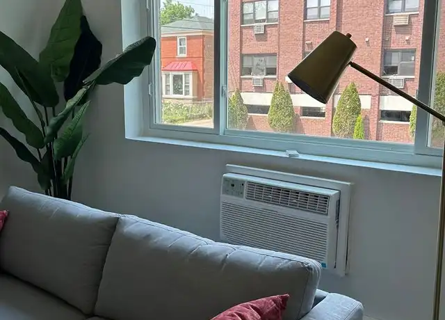 Property at 2001 W Summerdale Ave Unit 307, Chicago, IL, 60625, 0 beds, 1 bath, [object Object]