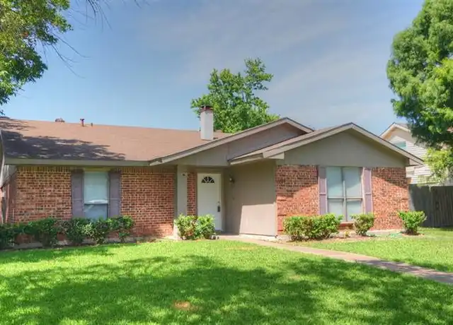 Property at 5725 Drexel Dr, Garland, TX, 75043, 3 beds, 2 baths, [object Object]