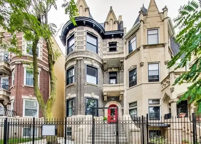 Property at 4516 S King Dr Unit 3, Chicago, IL, 60653, 3 beds, 2.5 baths, [object Object]