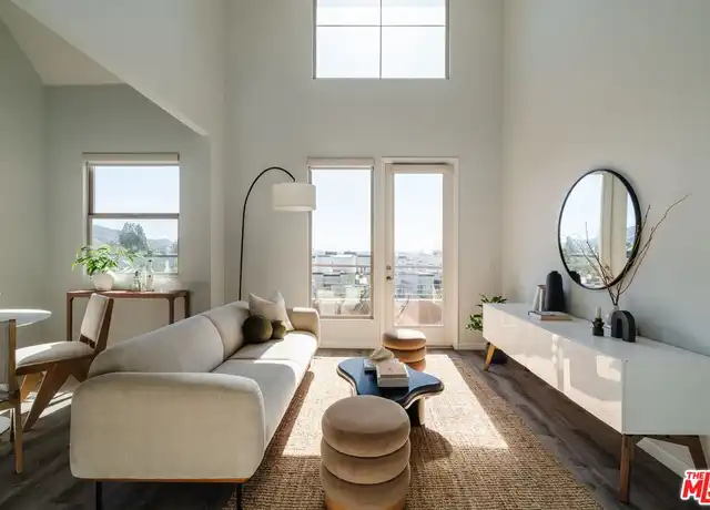 Property at 201 E Angeleno Ave #416, Burbank, CA, 91502, 1 bed, 2 baths, [object Object]