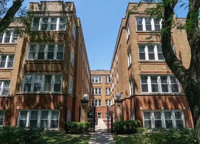 Property at 1416 W Hutchinson St, Chicago, IL, 60613, 1 bed, 1 bath, [object Object]