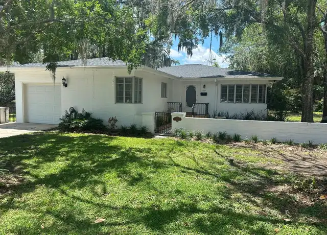 Property at 922 SE 8th St, Ocala, FL, 34471, 2 beds, 1.5 baths, [object Object]