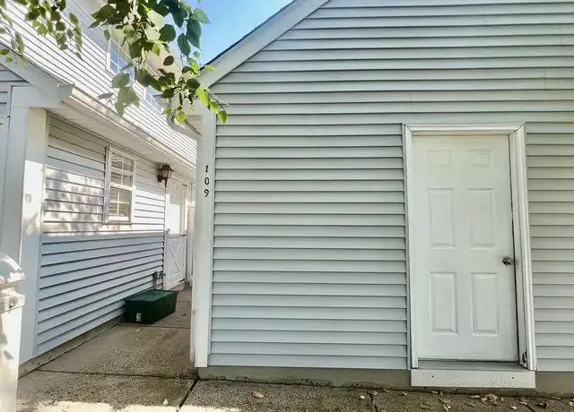 Property at 109 Misty Meadow Ln #109, South Windsor, CT, 06074, 1 bed, 1 bath, [object Object]