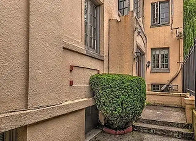 Property at The Lovejoy - 2060 NW Lovejoy St, Portland, OR, 97209, 0 beds, 1 bath, [object Object]