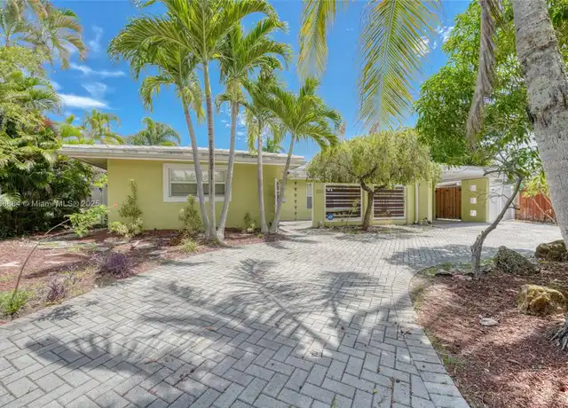Property at 2036 NE 30th St, Fort Lauderdale, FL, 33306, 3 beds, 2 baths, [object Object]