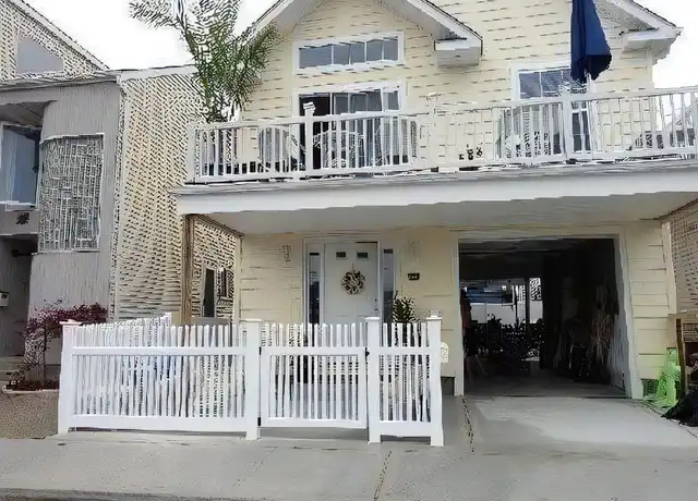 Property at 67 Vermont St, Long Beach, NY, 11561, 3 beds, 1 bath, [object Object]