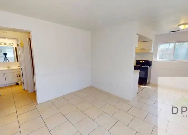 Property at 4309 W Saginaw Hwy Unit 2, Lansing, MI, 48917, 1 bed, 1 bath, [object Object]