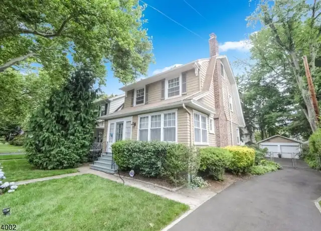 Property at 85 Carteret St, Glen Ridge, NJ, 07028, 3 beds, 1.5 baths, [object Object]