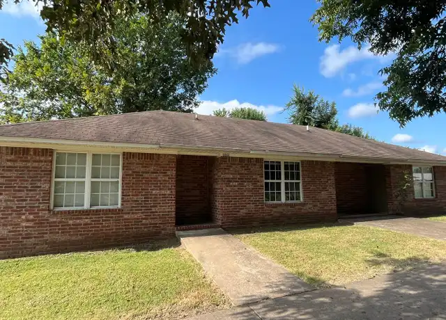 Property at 1011 N Parker Rd #2, Russellville, AR, 72801, 1 bed, 1 bath, [object Object]