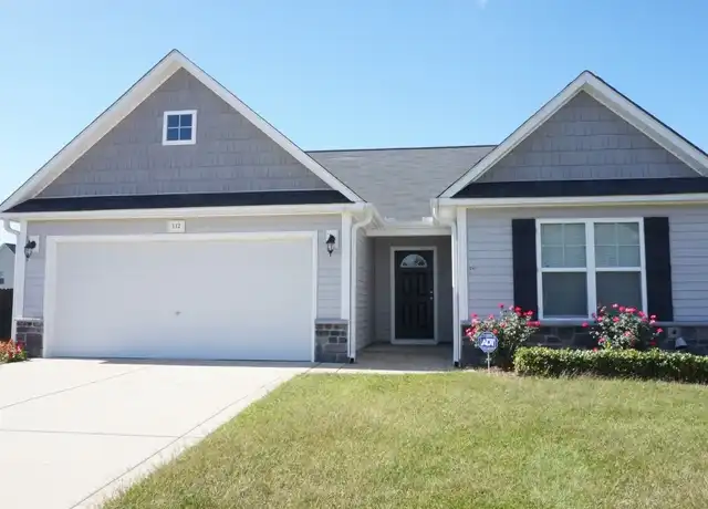Property at 512 Broad Dr, Raeford, NC, 28376, 3 beds, 2 baths, [object Object]