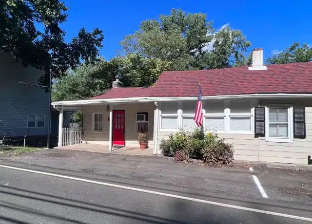 Property at 4867 River Rd Unit A, New Hope, PA, 18938, 2 beds, 1 bath, [object Object]