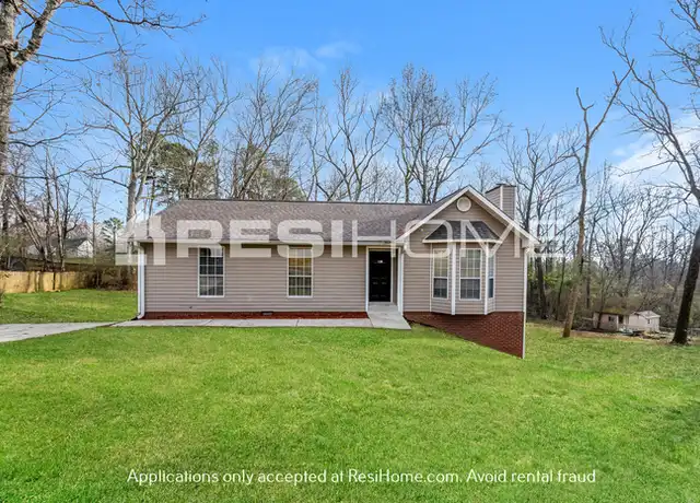 Property at 2195 Creekview Ln, Birmingham, AL, 35210, 3 beds, 2 baths, [object Object]