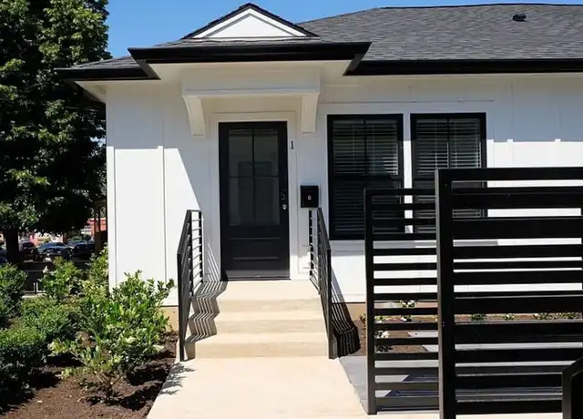 Property at 2121 SE Caruthers St Unit 5, Portland, OR, 97214, 1 bed, 1 bath, [object Object]