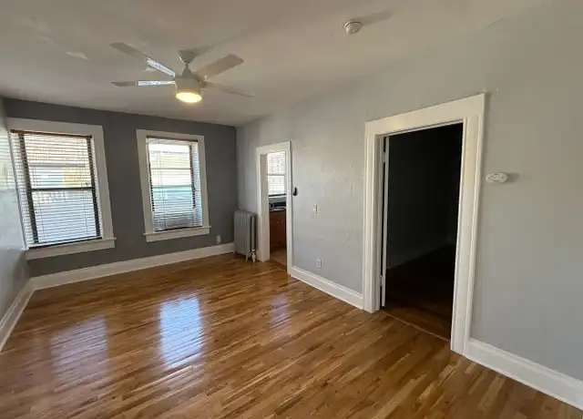Property at 215 S 300 E #9, Salt Lake City, UT, 84111, 2 beds, 1 bath, [object Object]
