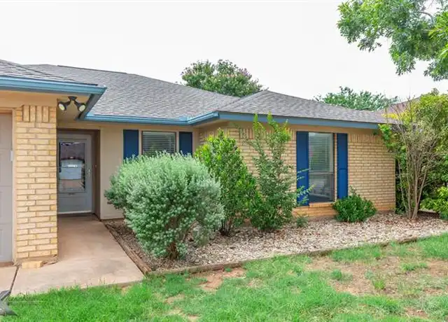 Property at 2717 Melissa Ln, Abilene, TX, 79606, 3 beds, 2 baths, [object Object]